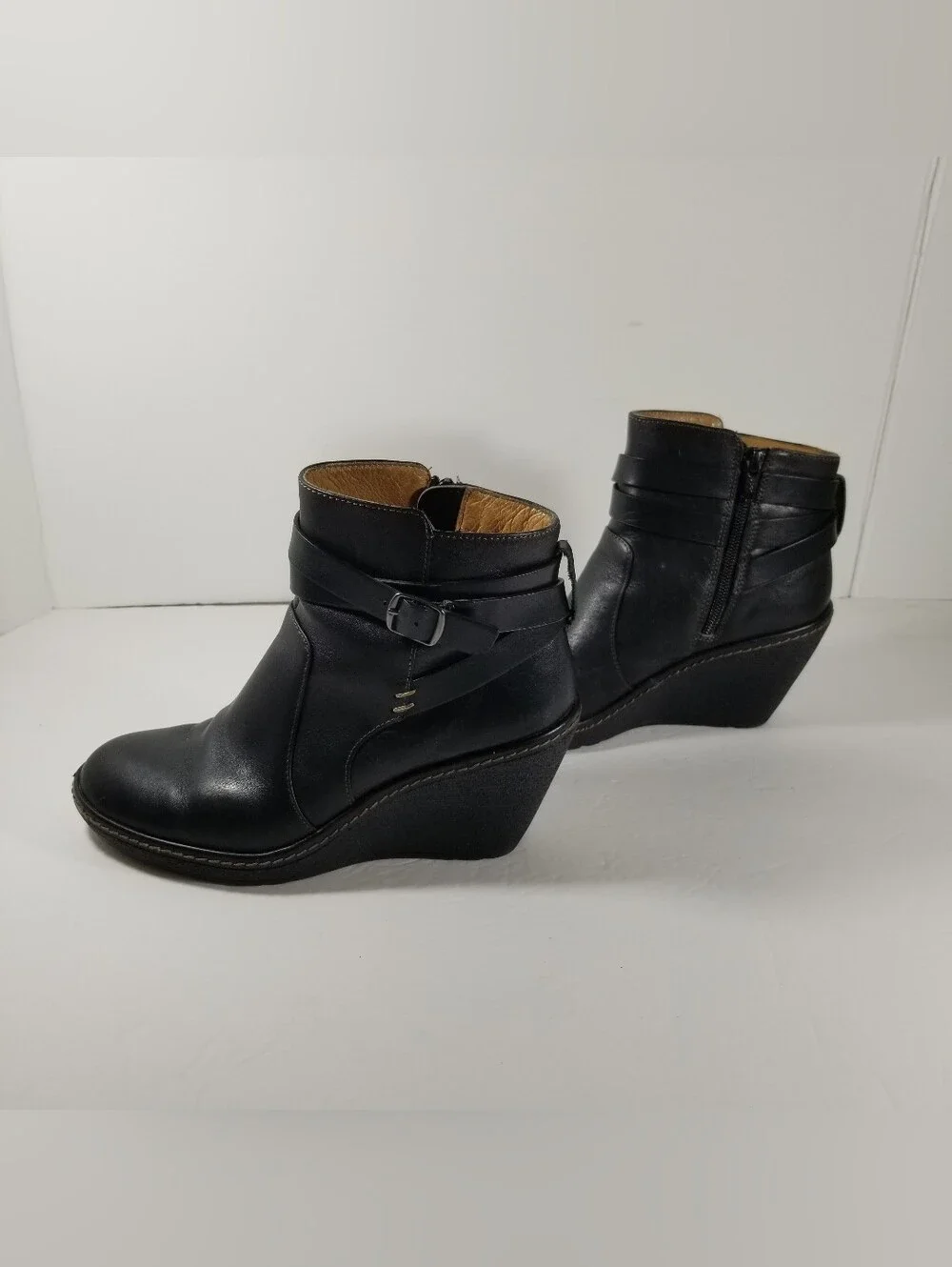 Sofft Caralee Wedge Leather Bootie Women's 7M Black Boots Side Zip